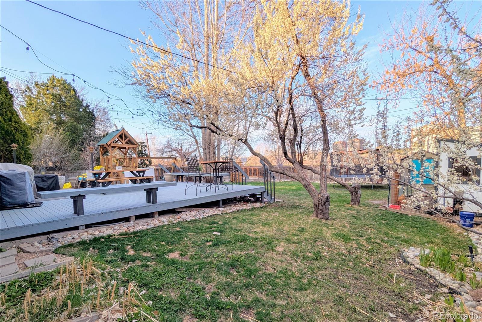 MLS Image #32 for 3326 s geneva street,denver, Colorado