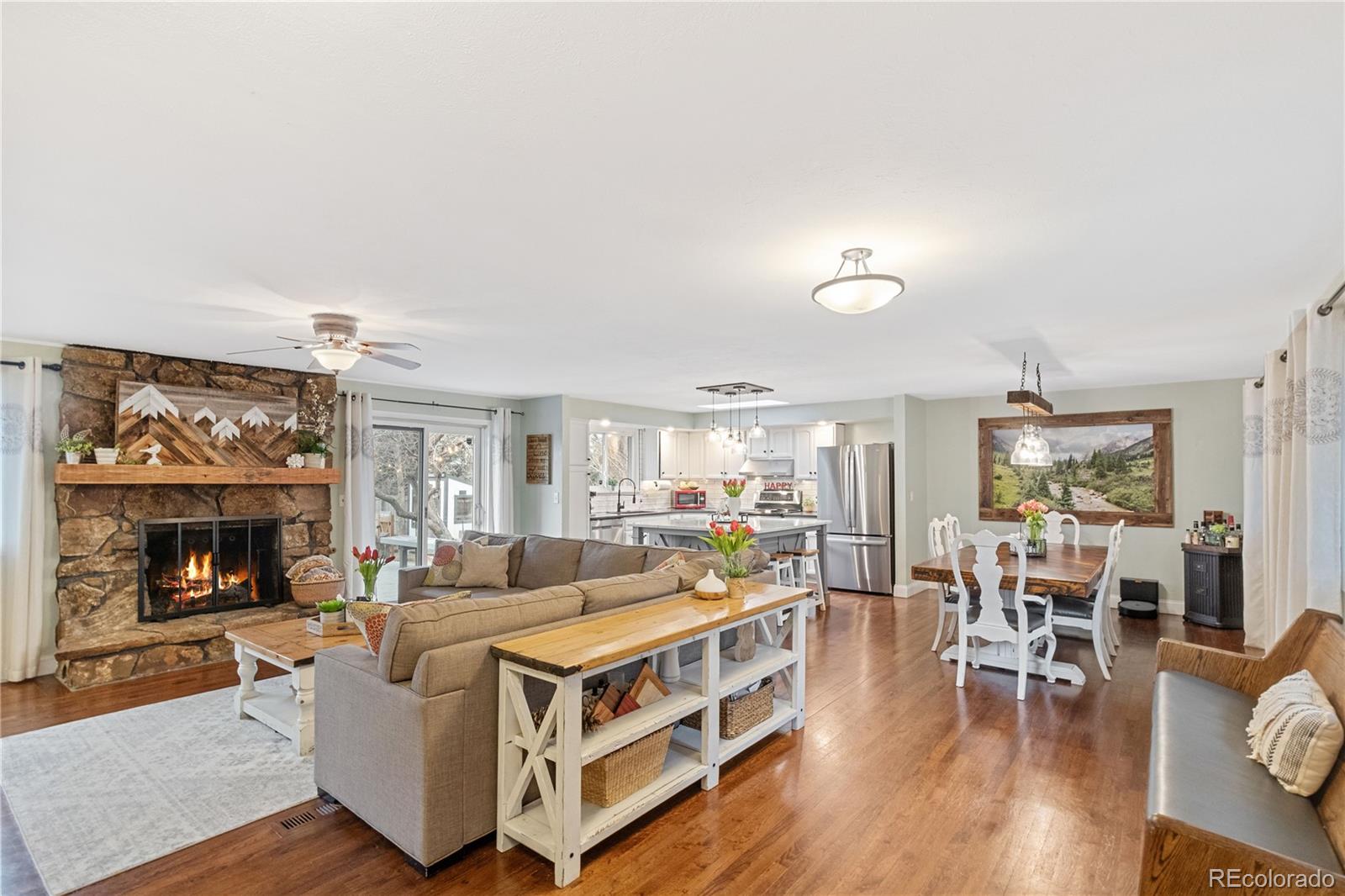 MLS Image #4 for 3326 s geneva street,denver, Colorado