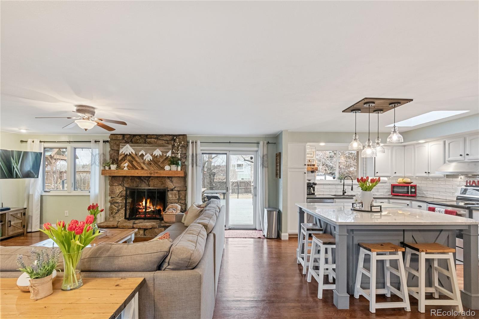 MLS Image #5 for 3326 s geneva street,denver, Colorado