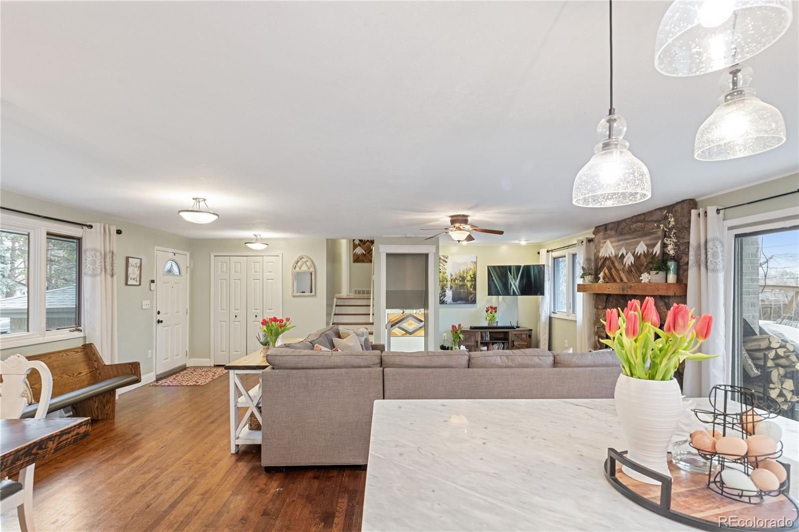 MLS Image #6 for 3326 s geneva street,denver, Colorado
