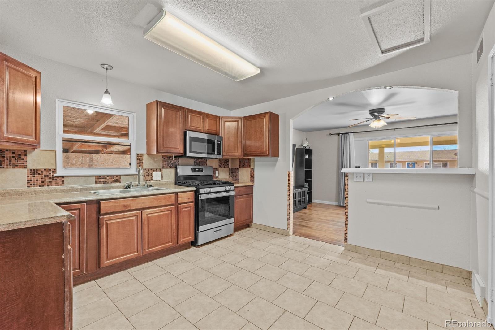 MLS Image #6 for 1136  norwood avenue,colorado springs, Colorado