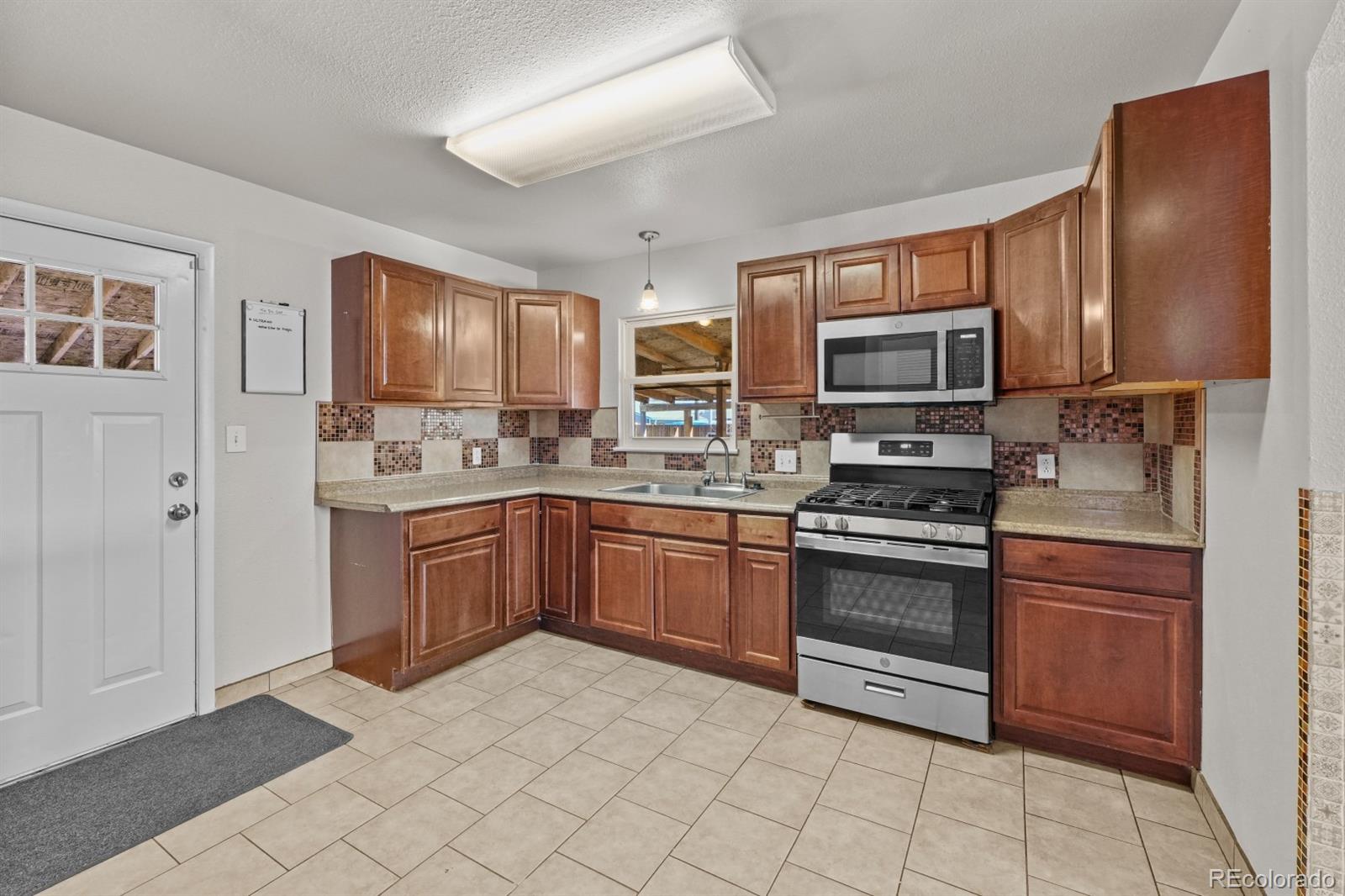 MLS Image #7 for 1136  norwood avenue,colorado springs, Colorado
