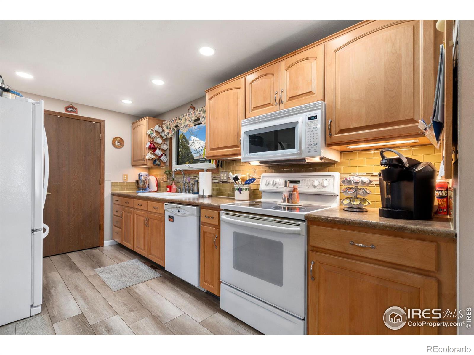 MLS Image #10 for 1700  bedford circle,fort collins, Colorado