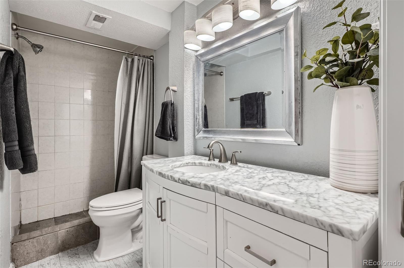 MLS Image #19 for 2974 s parker court,aurora, Colorado