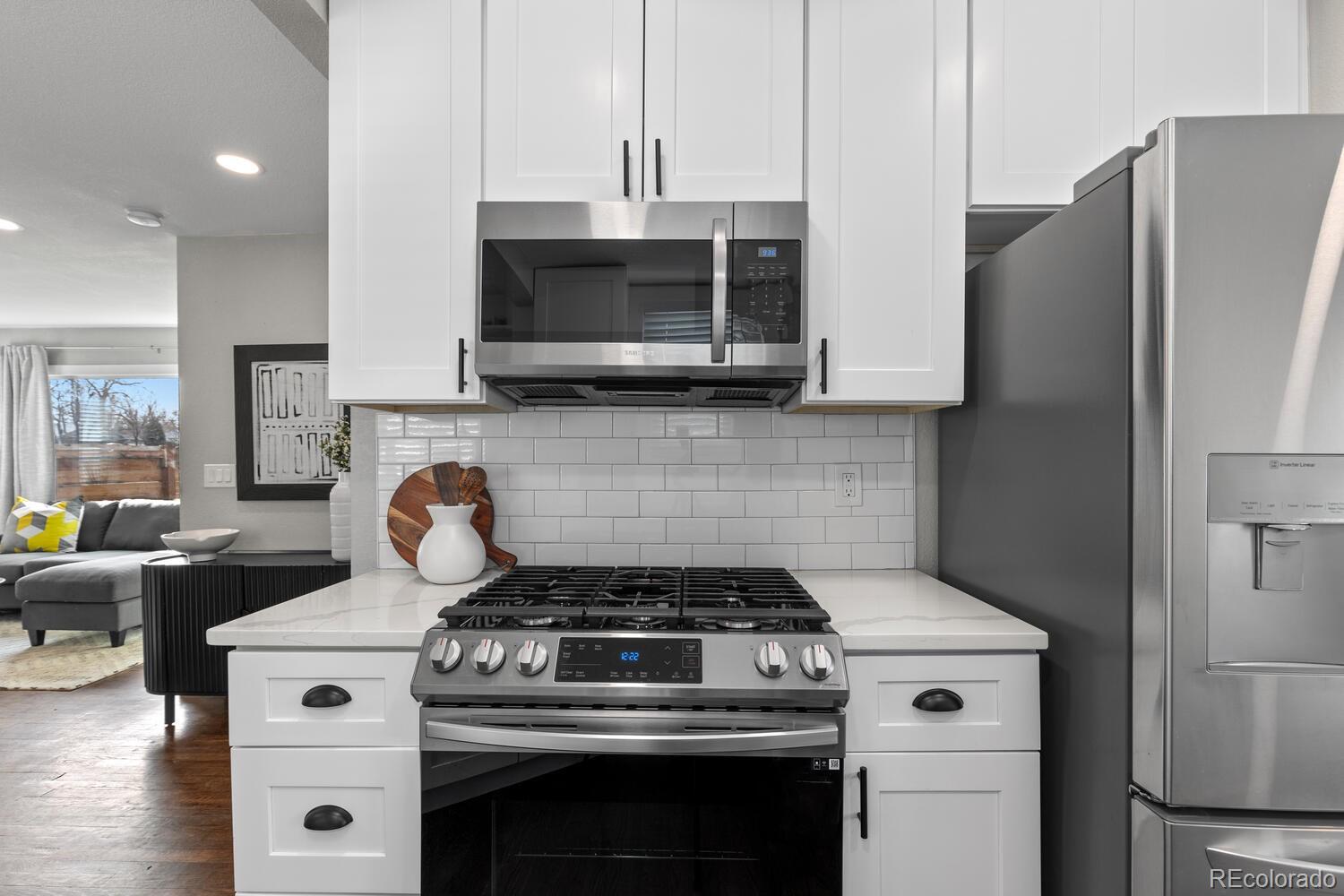 MLS Image #13 for 75 s knox court,denver, Colorado