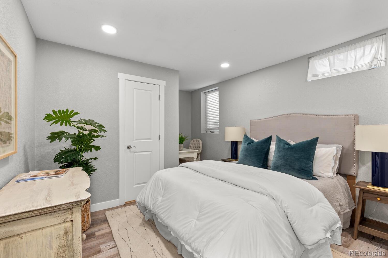 MLS Image #23 for 75 s knox court,denver, Colorado