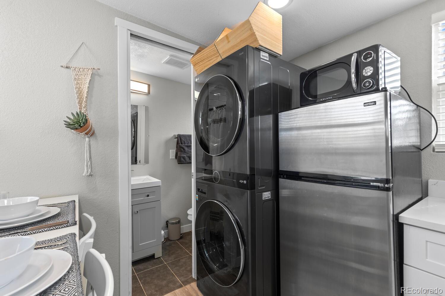 MLS Image #43 for 75 s knox court,denver, Colorado