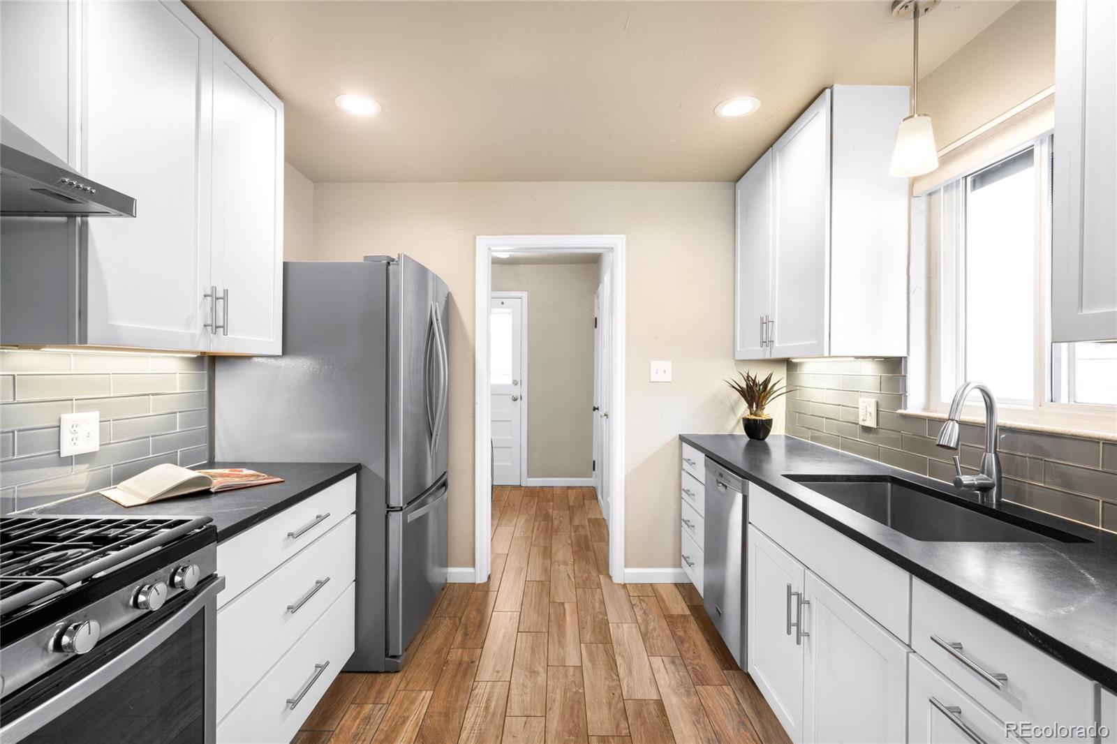 MLS Image #11 for 2686 s gilpin street,denver, Colorado