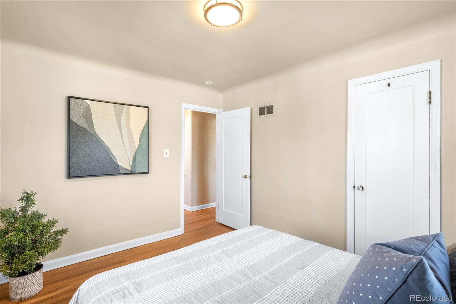 MLS Image #15 for 2686 s gilpin street,denver, Colorado