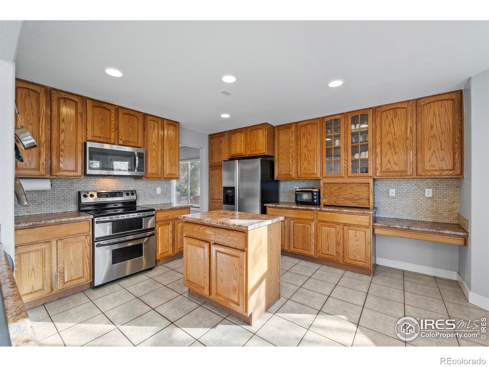 MLS Image #8 for 749  bentley place,fort collins, Colorado
