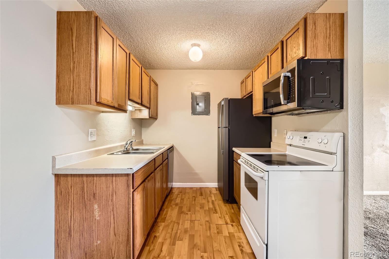 MLS Image #17 for 10211  ura lane,thornton, Colorado