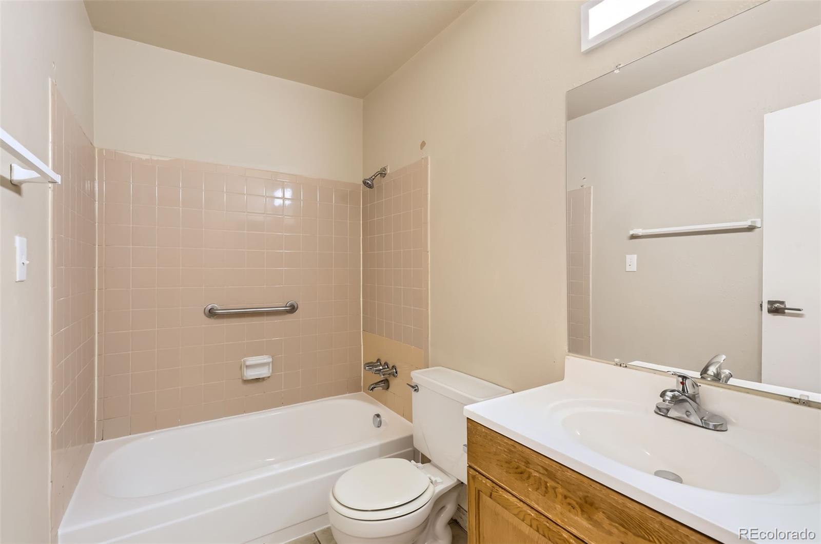 MLS Image #21 for 10211  ura lane,thornton, Colorado