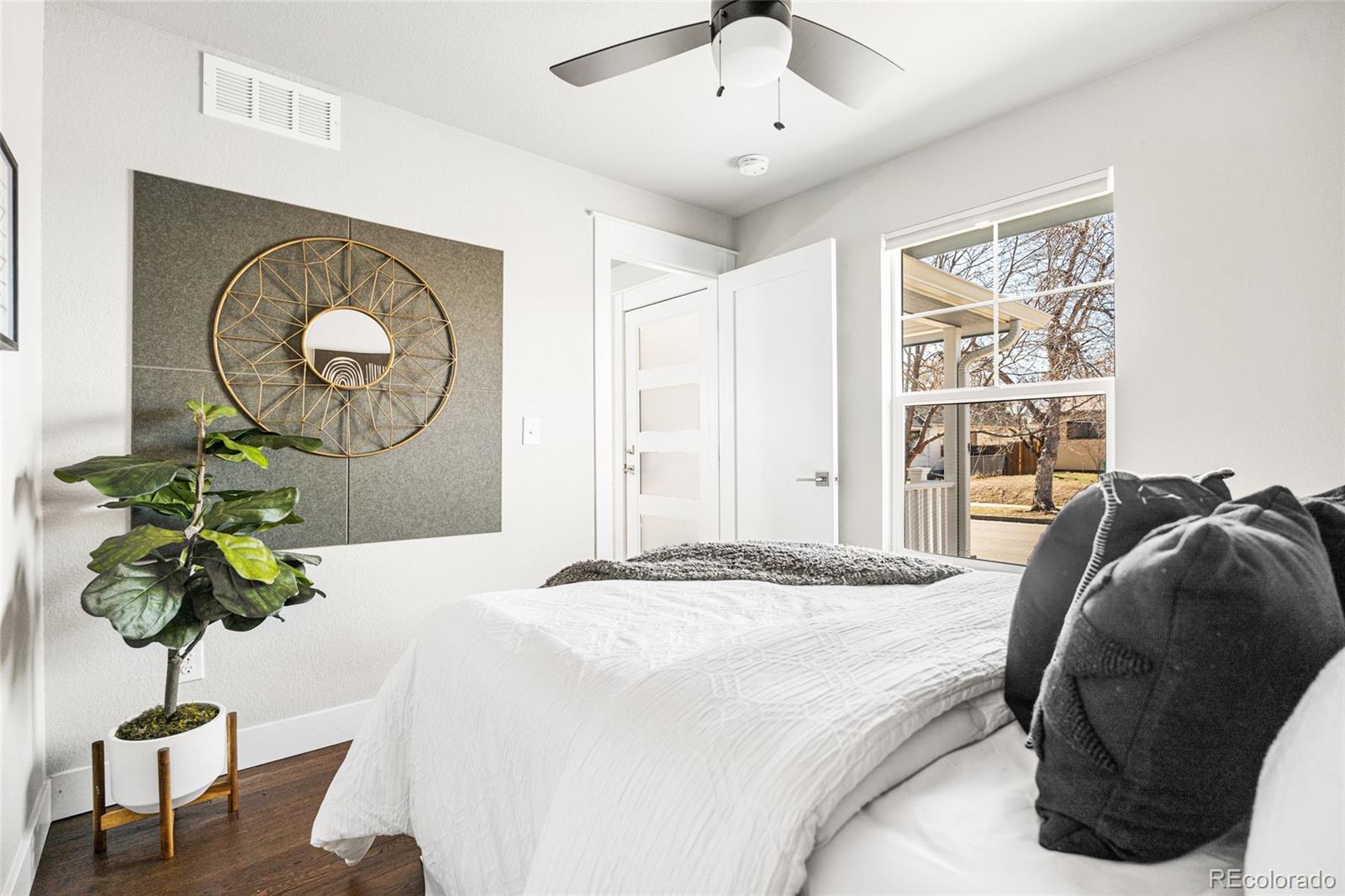MLS Image #27 for 4846  knox court,denver, Colorado