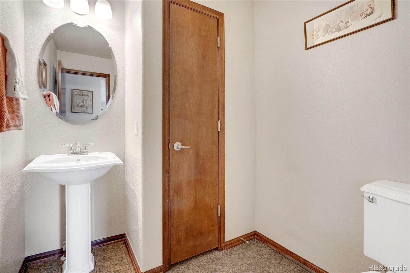MLS Image #13 for 5511  kittredge street,denver, Colorado