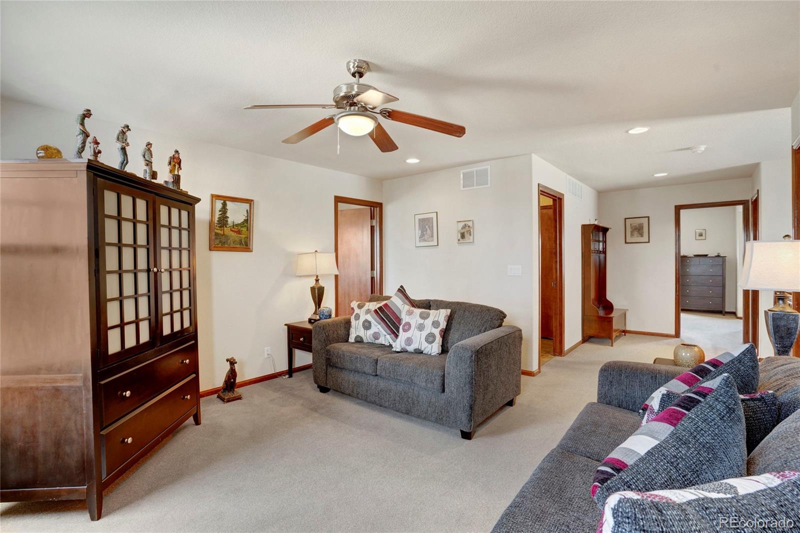 MLS Image #27 for 5511  kittredge street,denver, Colorado