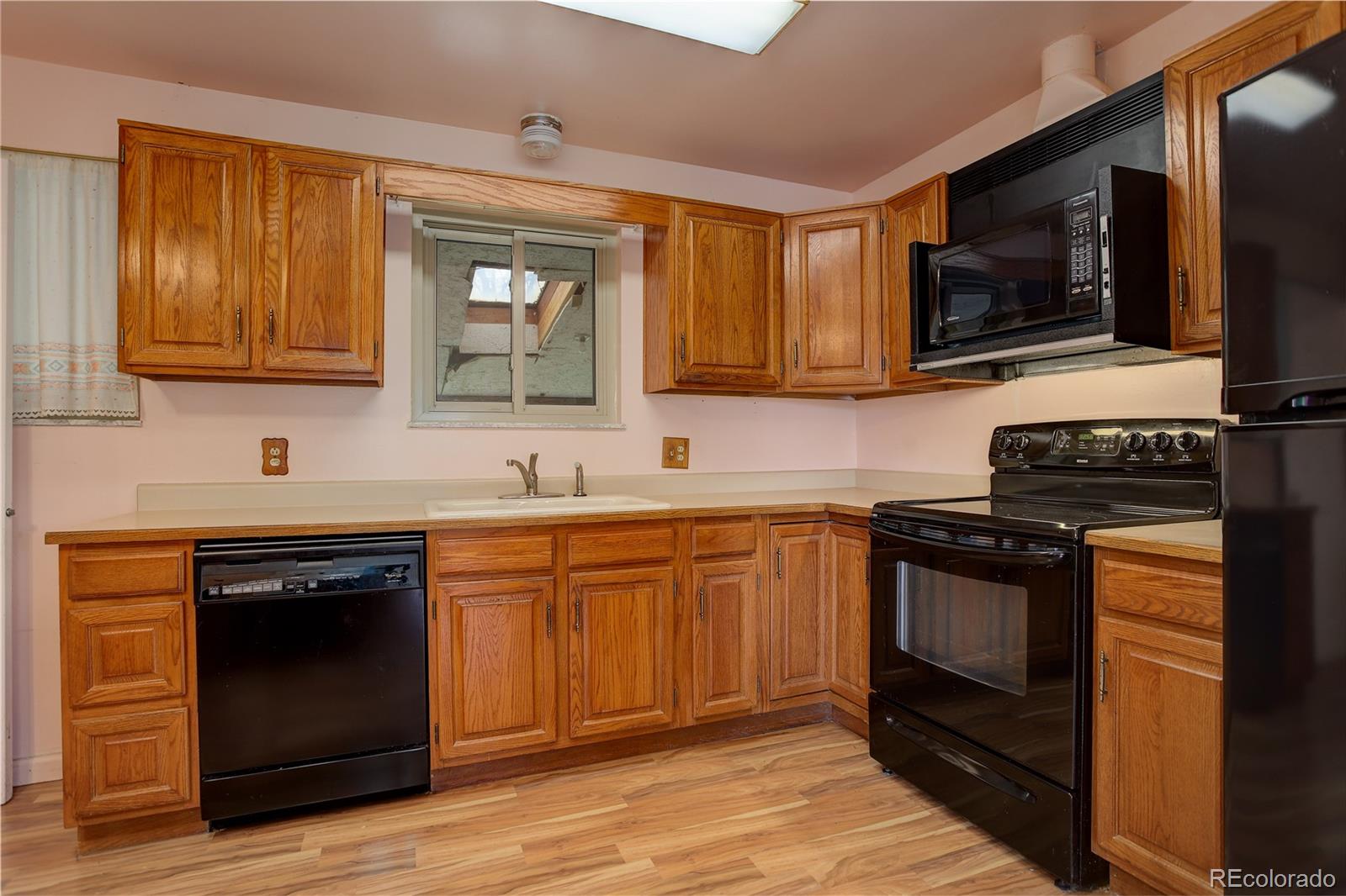 MLS Image #10 for 11241  ogden drive,northglenn, Colorado