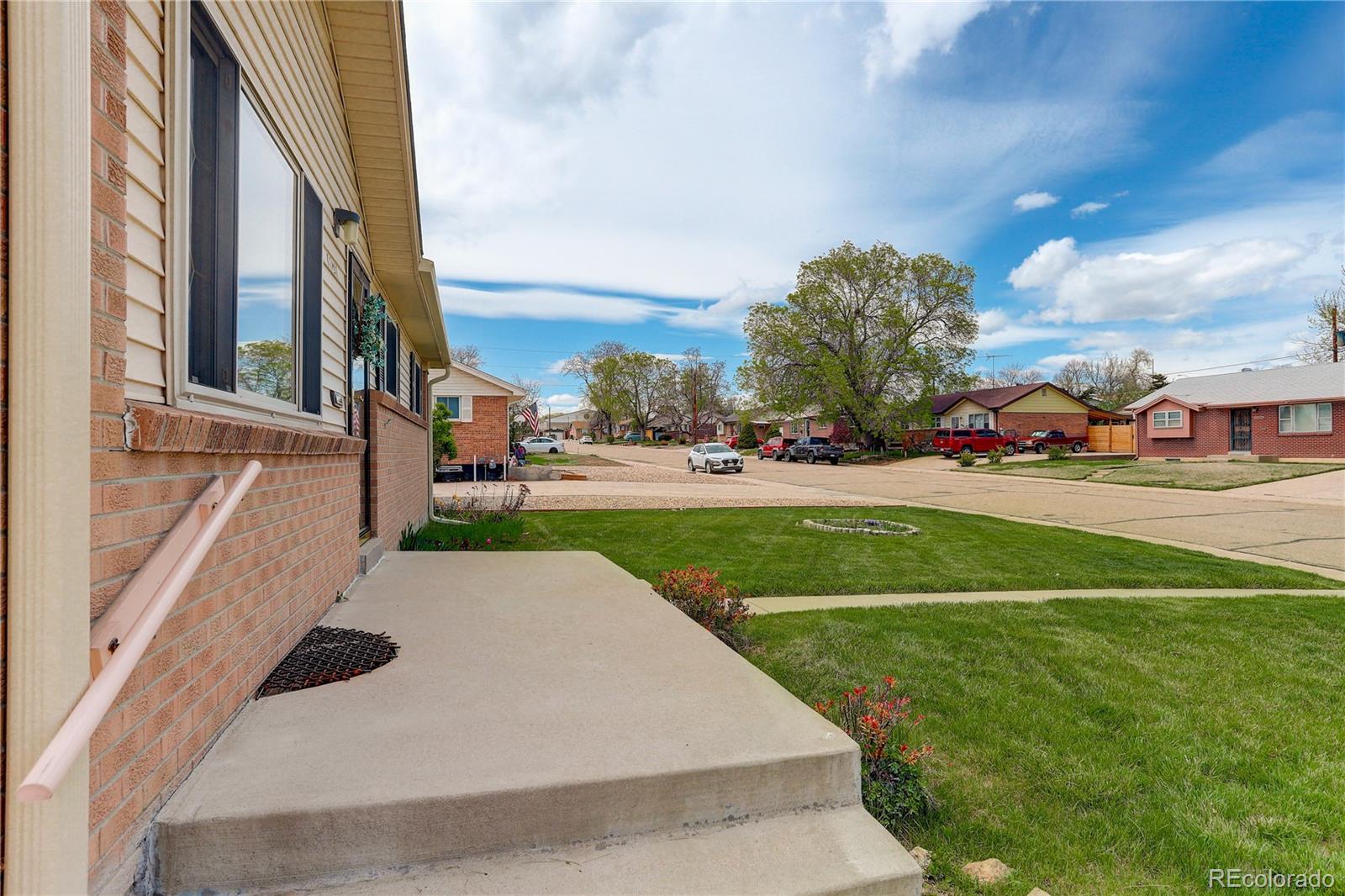 MLS Image #2 for 11241  ogden drive,northglenn, Colorado