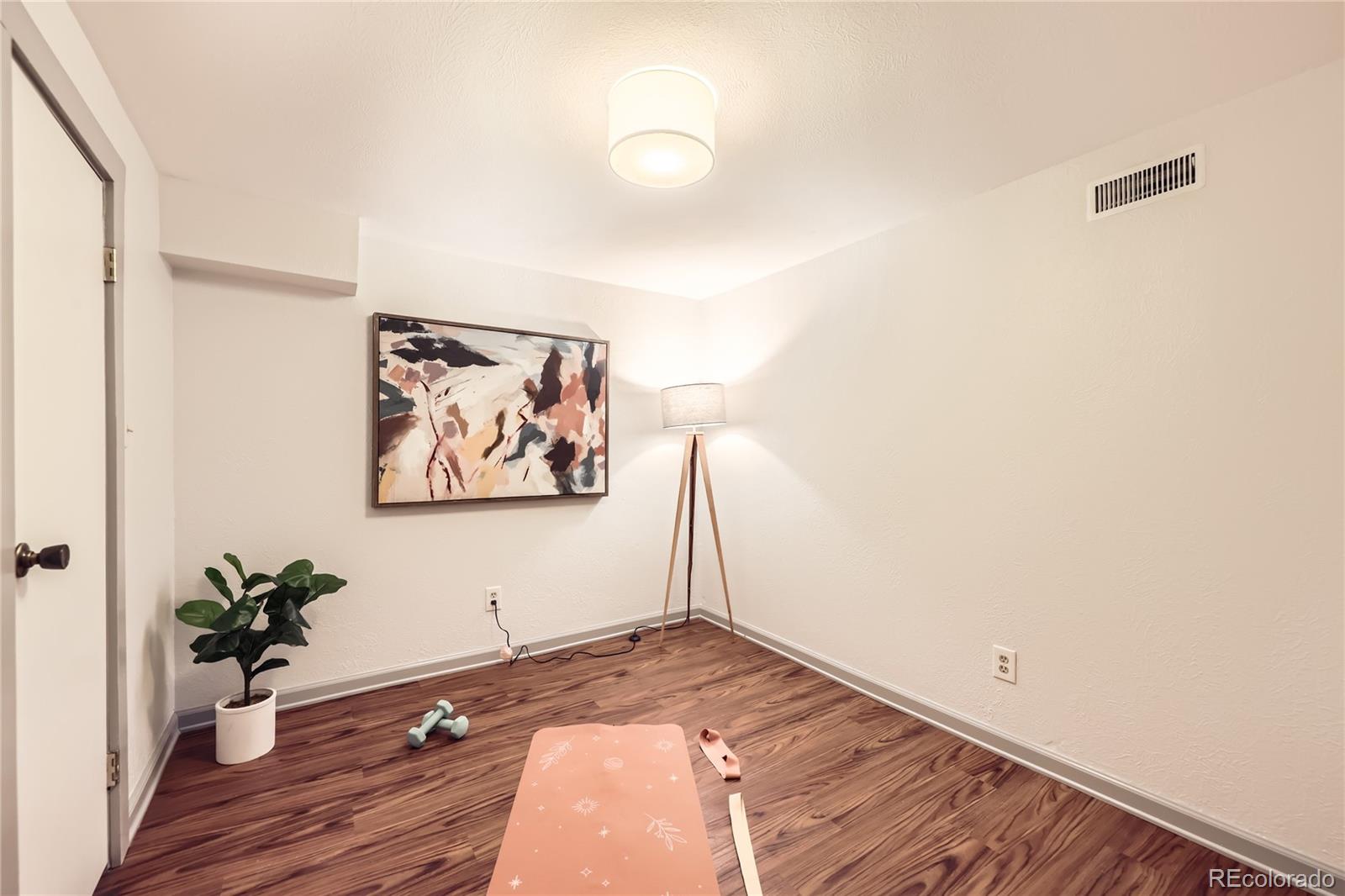 MLS Image #22 for 1157 n downing street,denver, Colorado