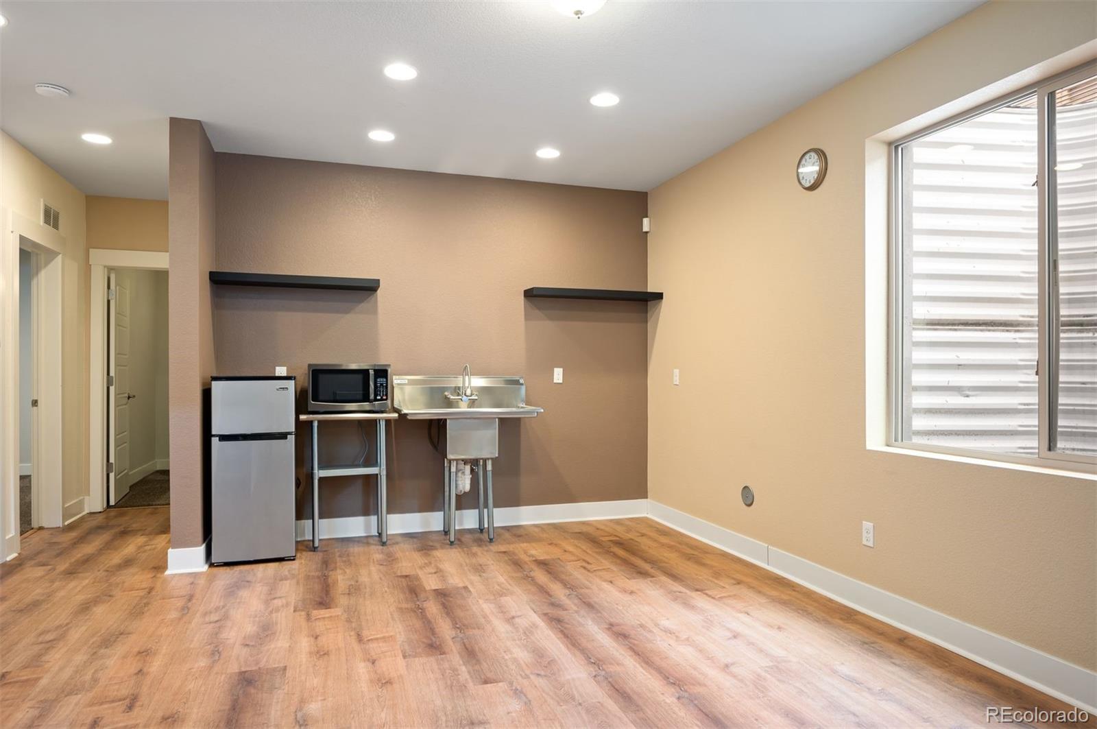 MLS Image #21 for 5050  akron street,denver, Colorado