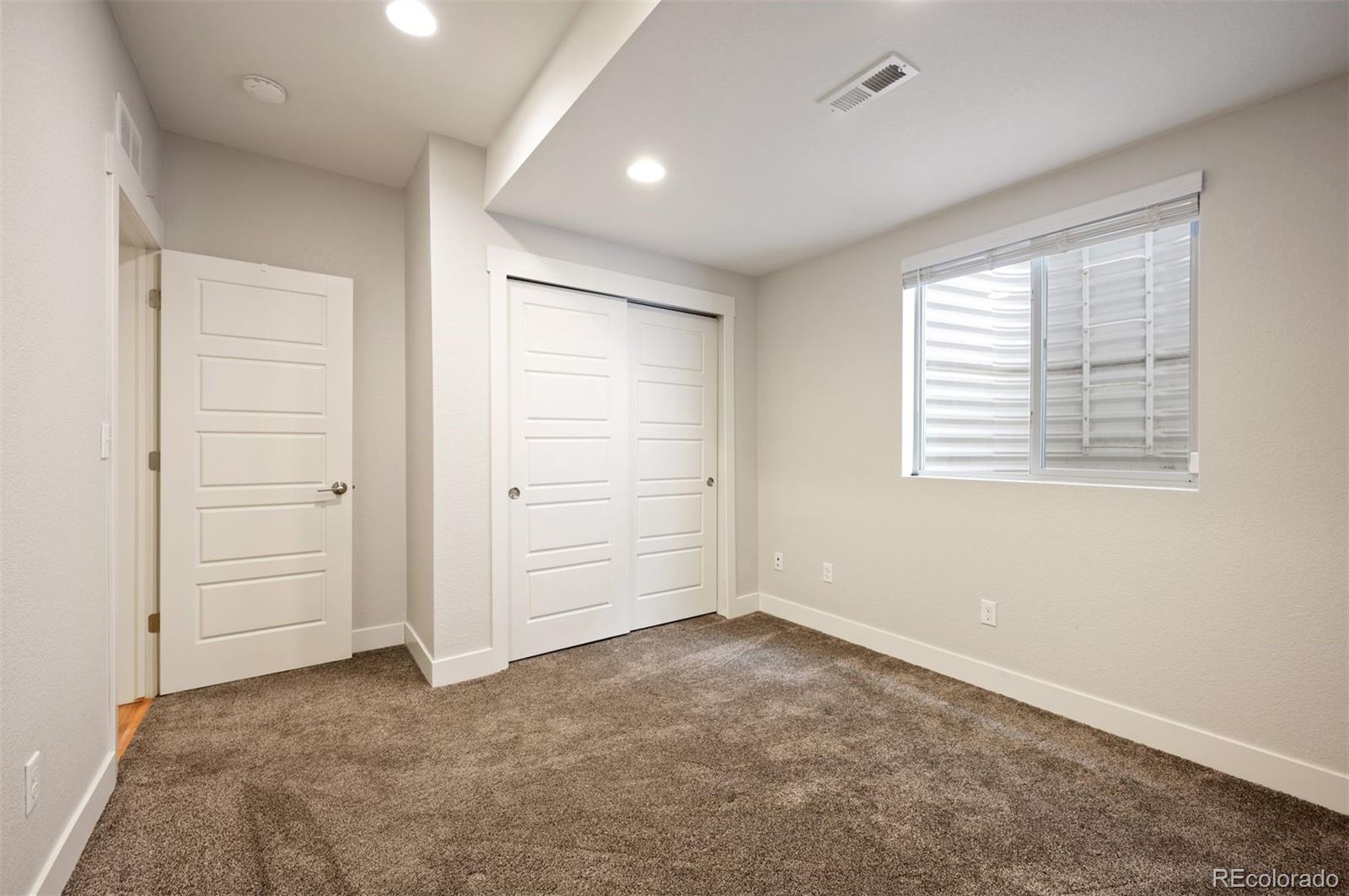 MLS Image #25 for 5050  akron street,denver, Colorado