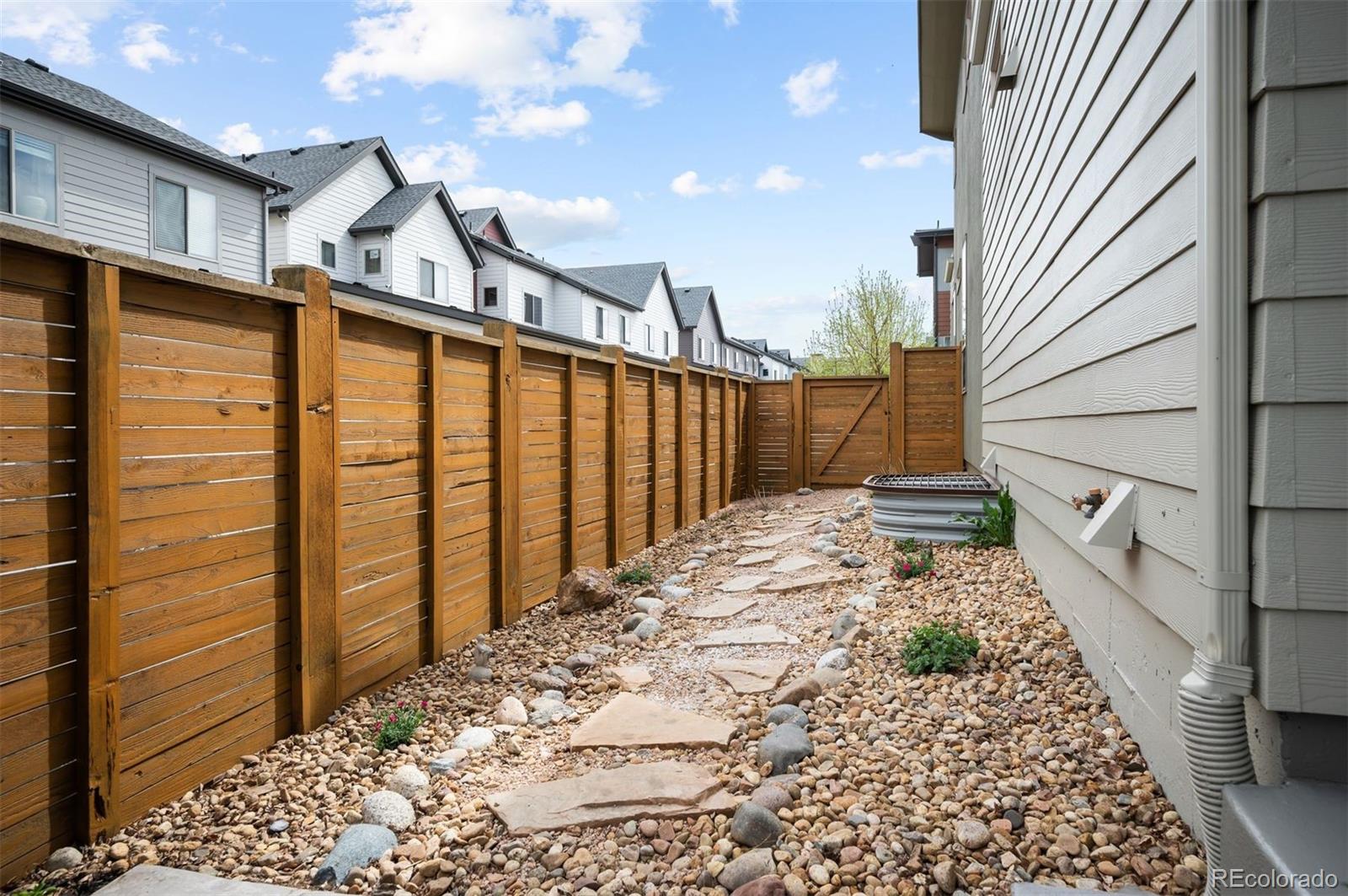 MLS Image #29 for 5050  akron street,denver, Colorado
