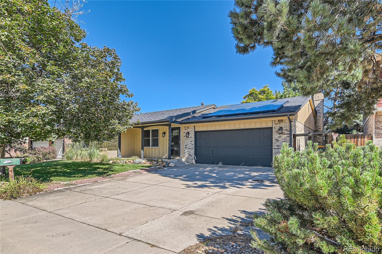 MLS Image #1 for 13965 e idaho place,aurora, Colorado