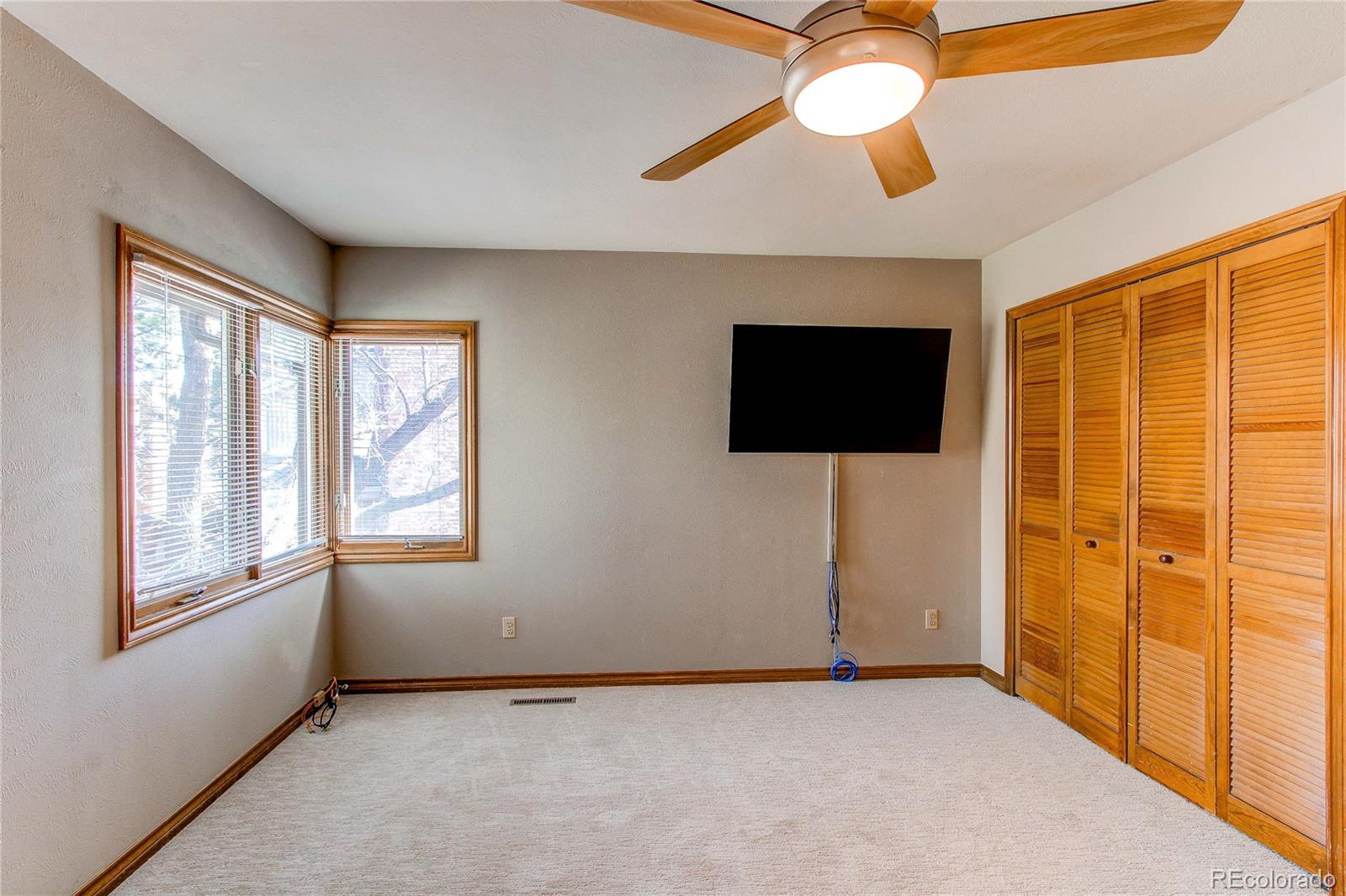 MLS Image #36 for 2160 s parfet drive,lakewood, Colorado