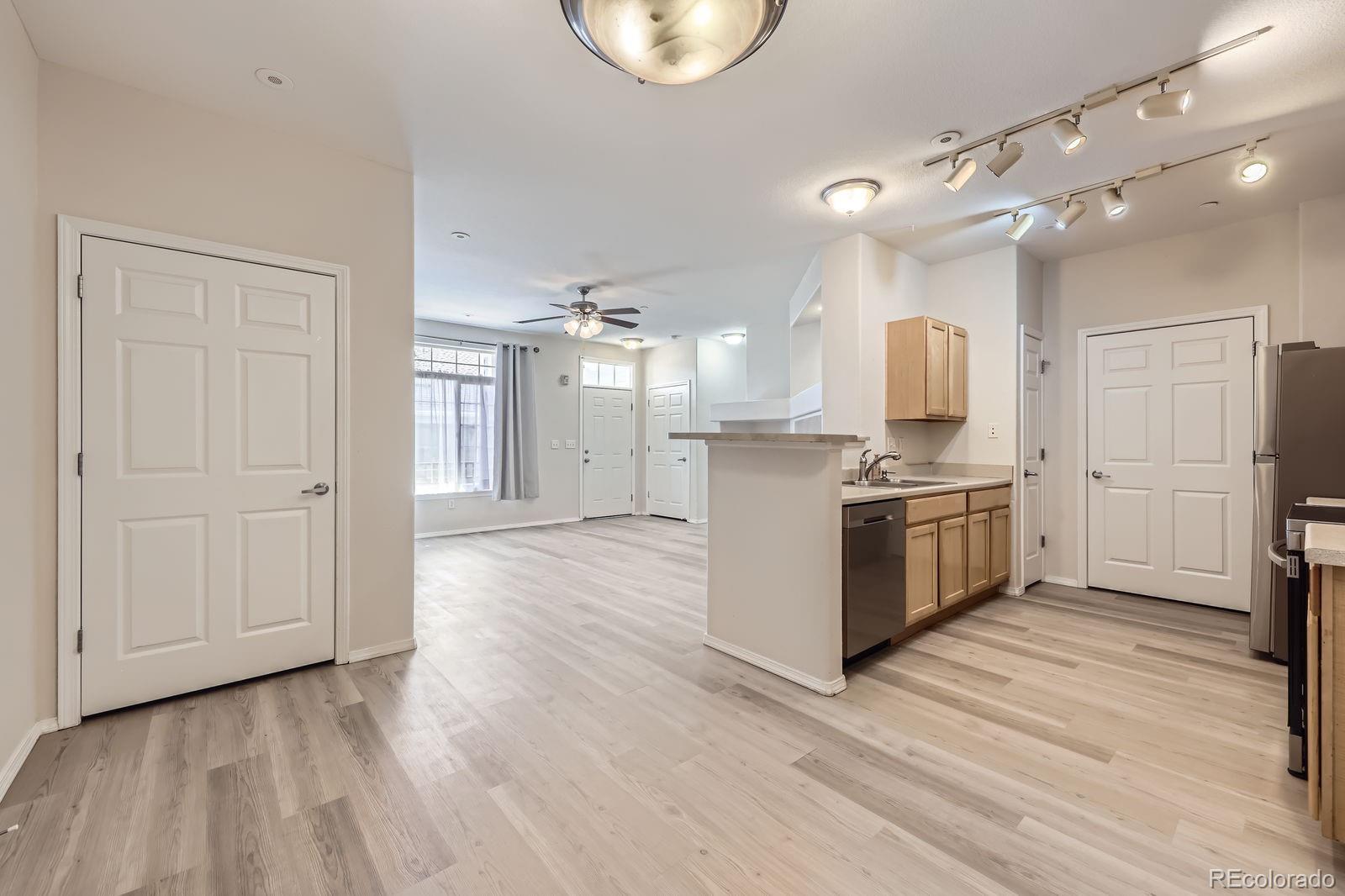MLS Image #10 for 12711  colorado boulevard,thornton, Colorado