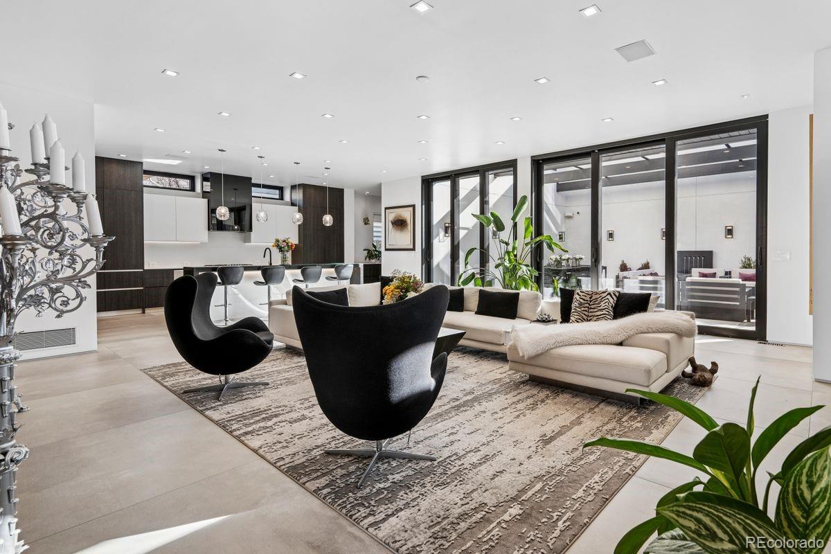 MLS Image #4 for 562  steele street,denver, Colorado