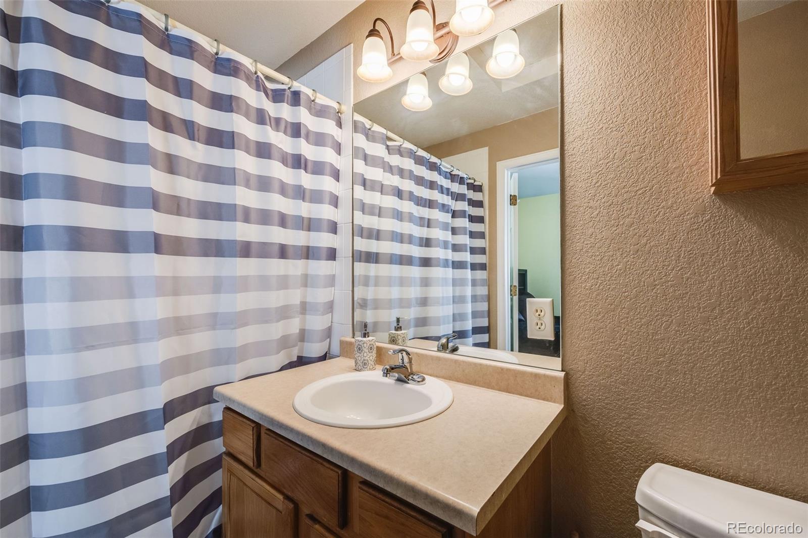 MLS Image #22 for 17282 e tennessee drive,aurora, Colorado