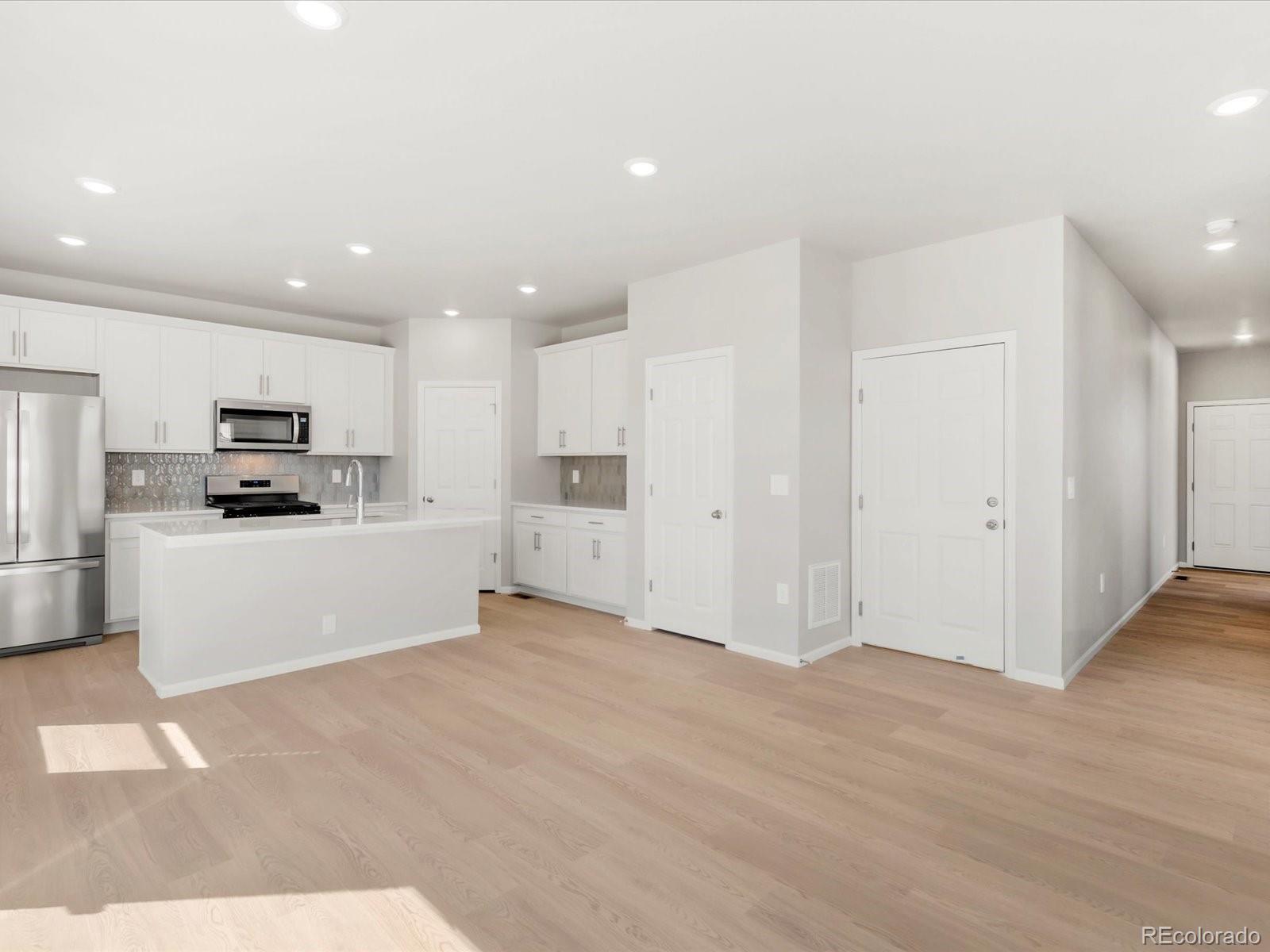 MLS Image #14 for 2716  73rd avenue court,greeley, Colorado