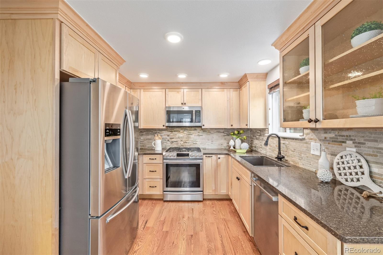 MLS Image #8 for 116 s lindsey street,castle rock, Colorado