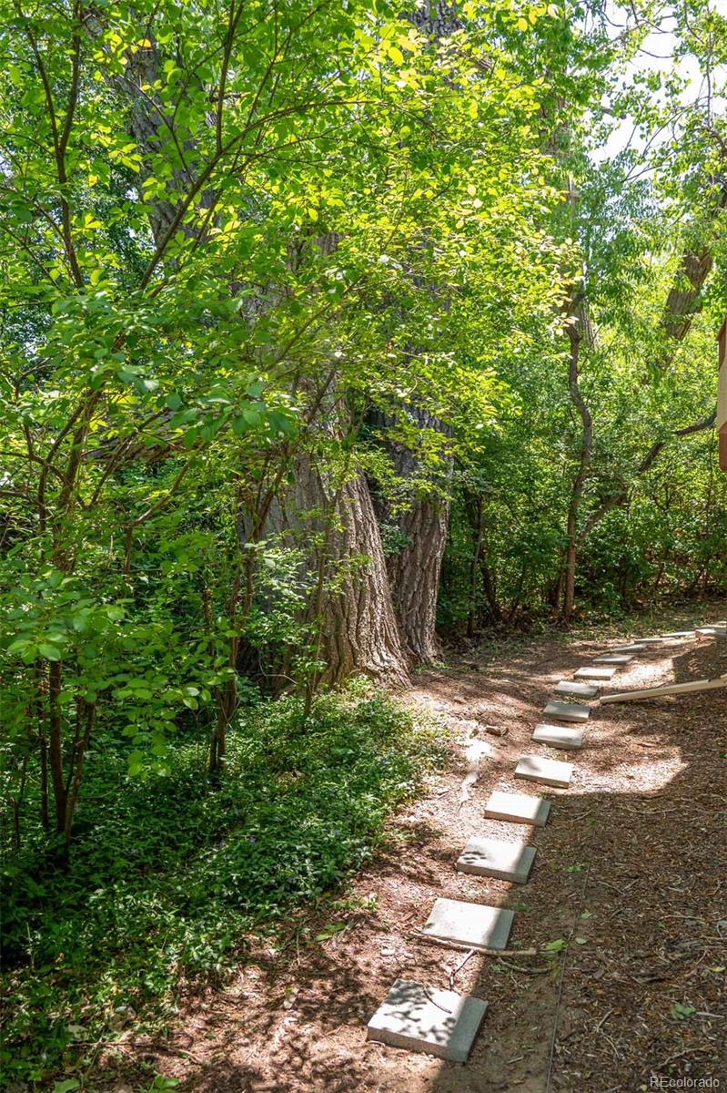 MLS Image #23 for 2304 s holly street,denver, Colorado