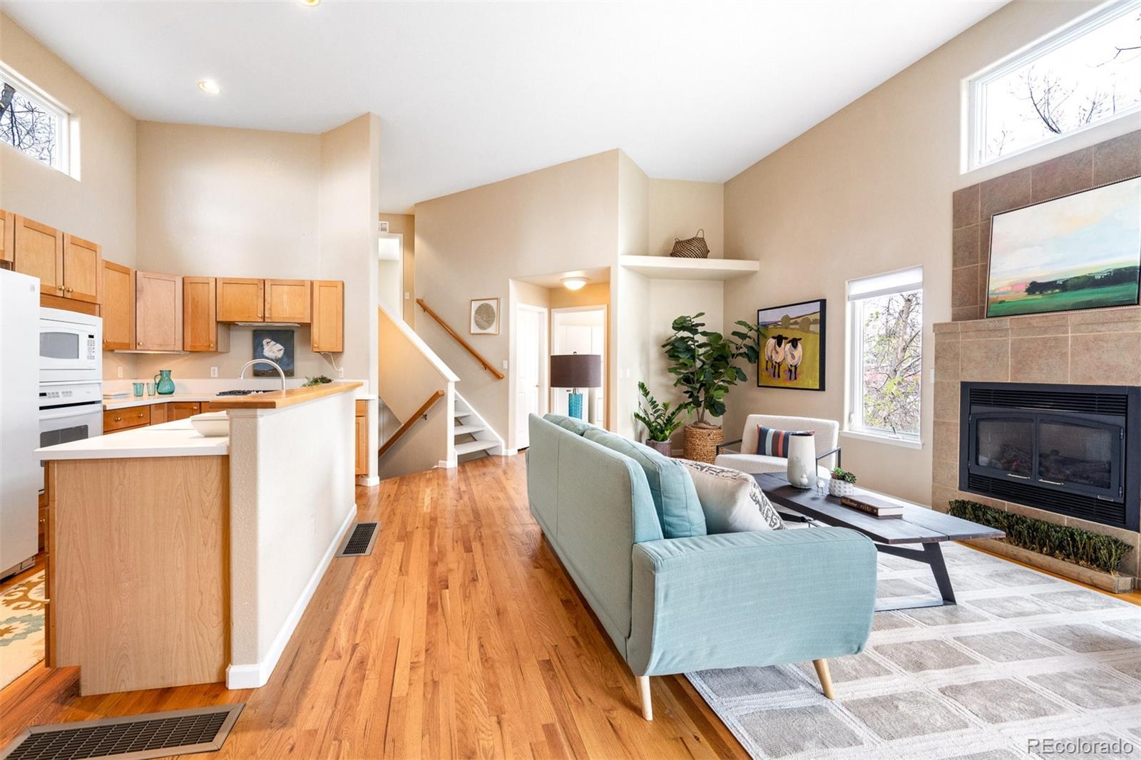 MLS Image #5 for 2304 s holly street,denver, Colorado