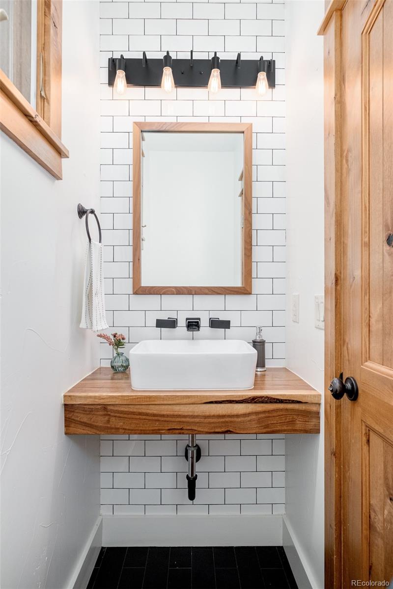 MLS Image #15 for 449 n pearl street,denver, Colorado