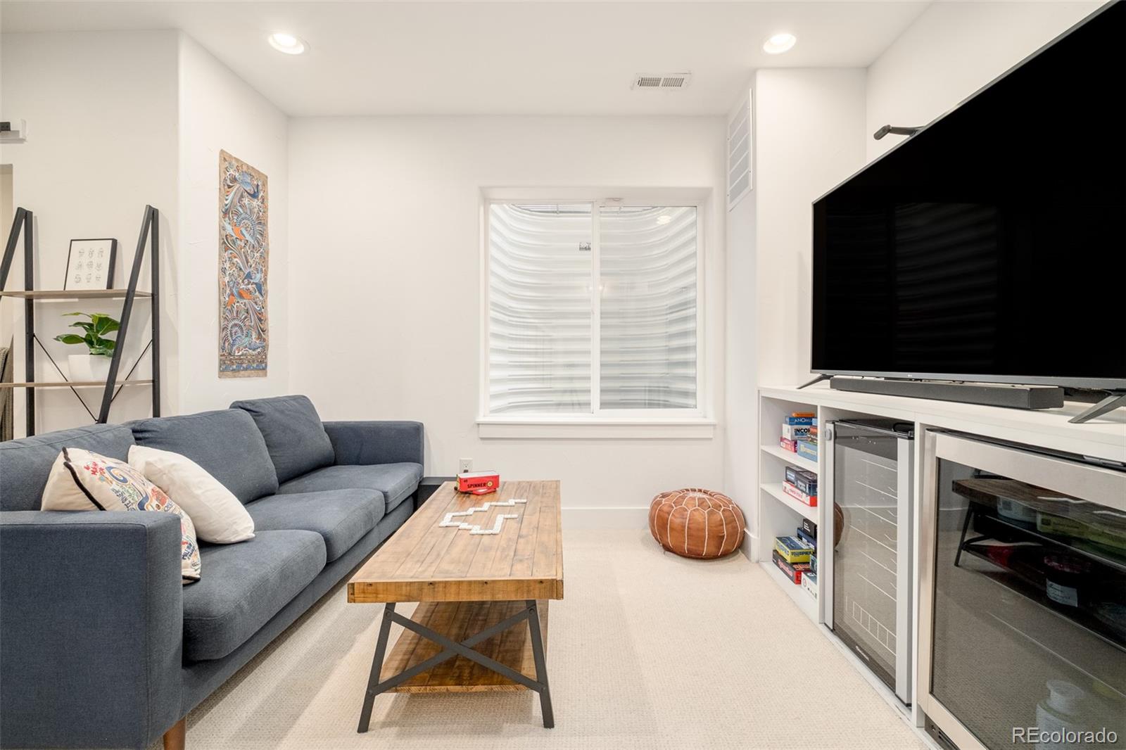 MLS Image #28 for 449 n pearl street,denver, Colorado