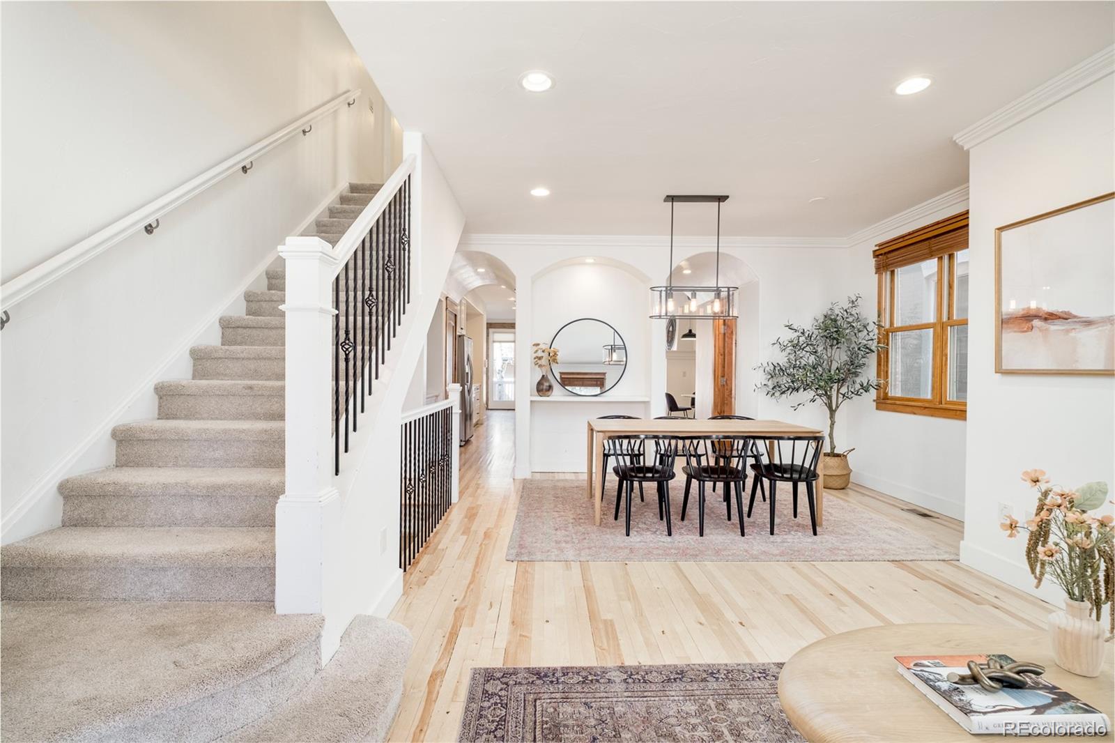 MLS Image #3 for 449 n pearl street,denver, Colorado