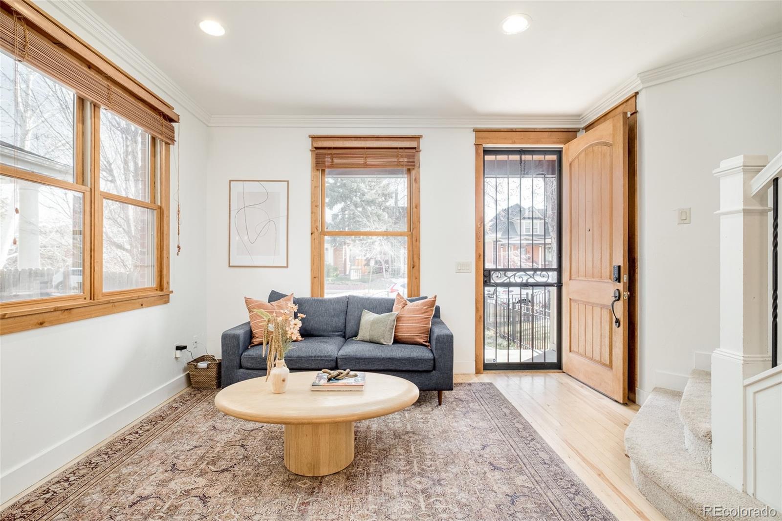 MLS Image #5 for 449 n pearl street,denver, Colorado