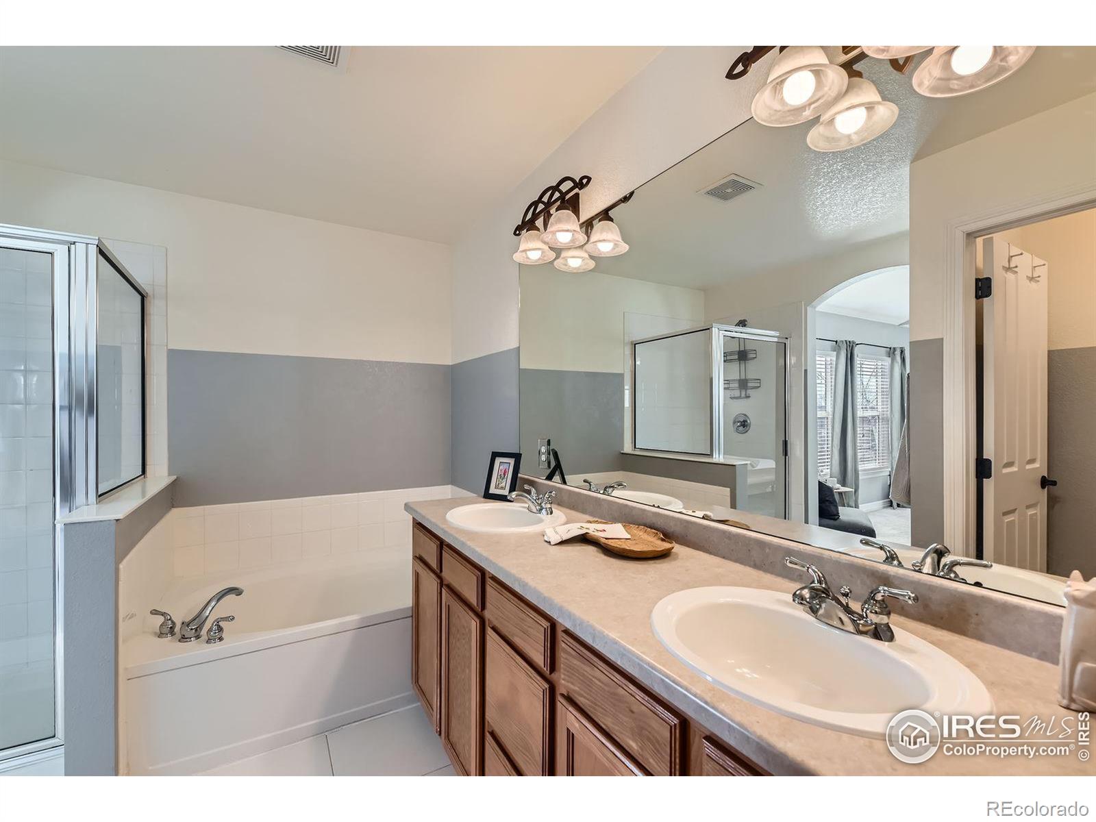 MLS Image #17 for 14031  blue river trail,broomfield, Colorado