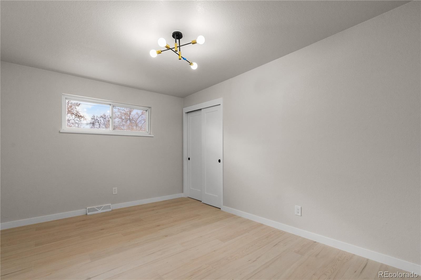 MLS Image #21 for 6511 s cedar street,littleton, Colorado