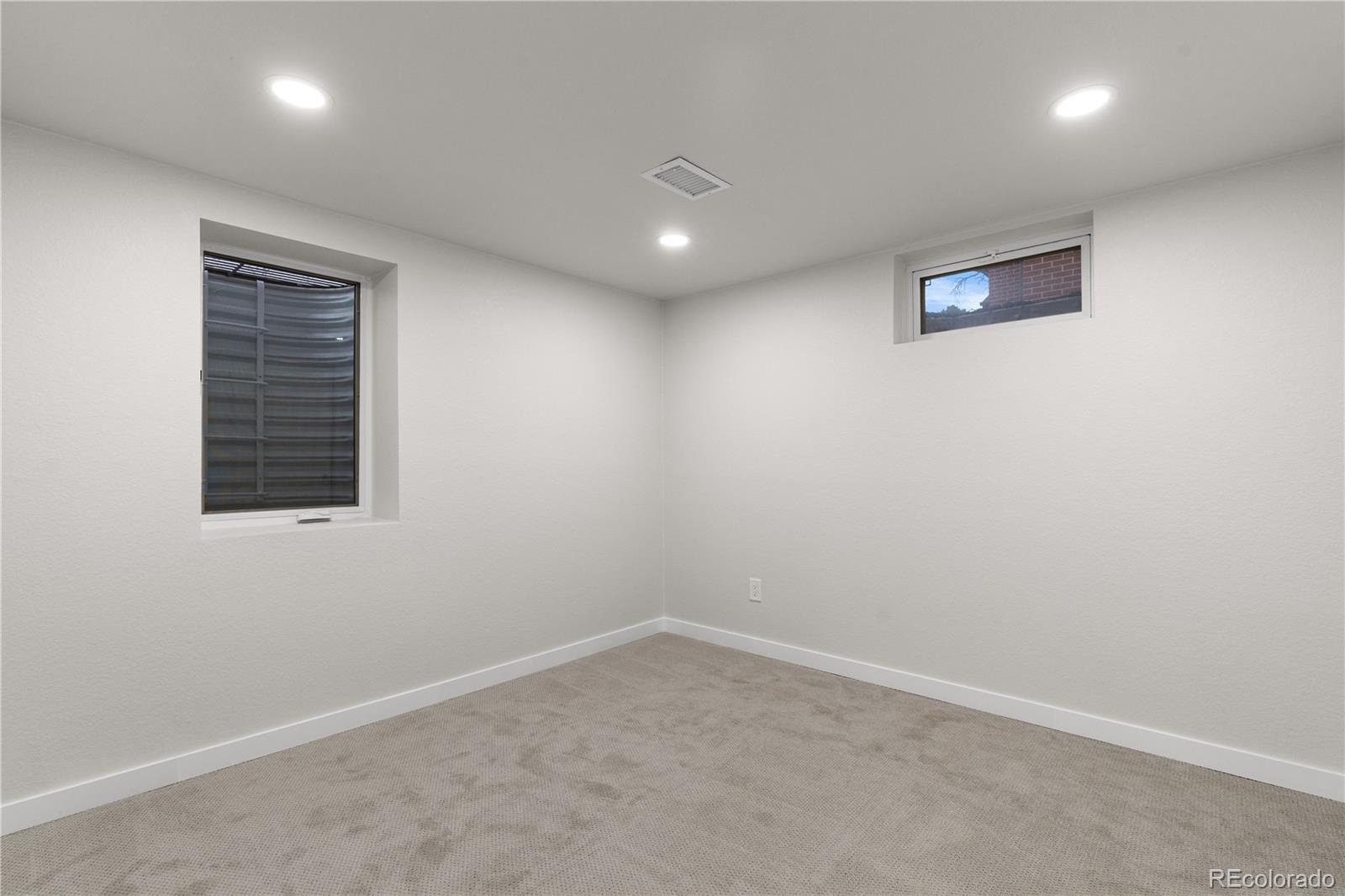 MLS Image #29 for 6511 s cedar street,littleton, Colorado