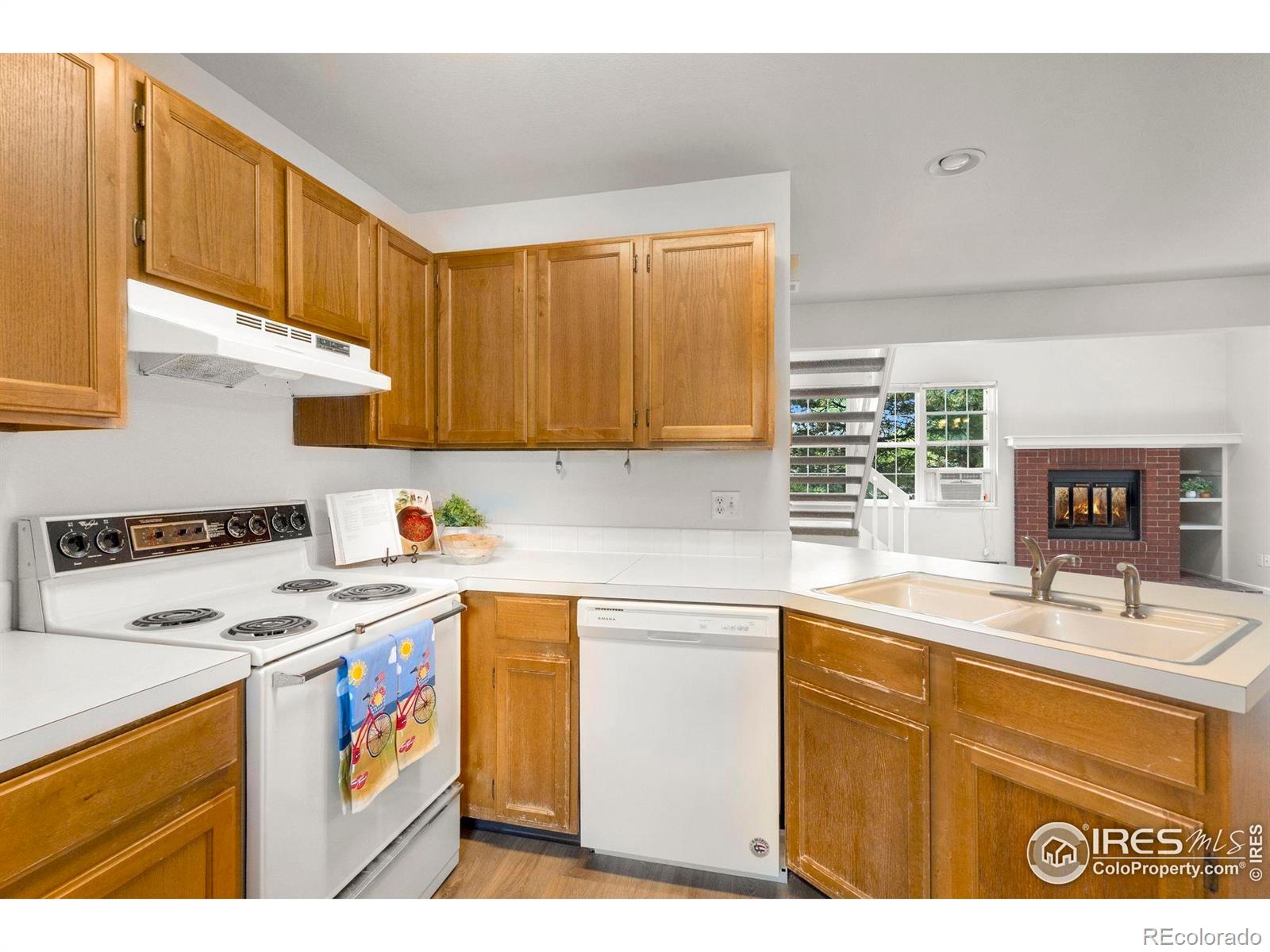 MLS Image #11 for 3565  windmill drive,fort collins, Colorado