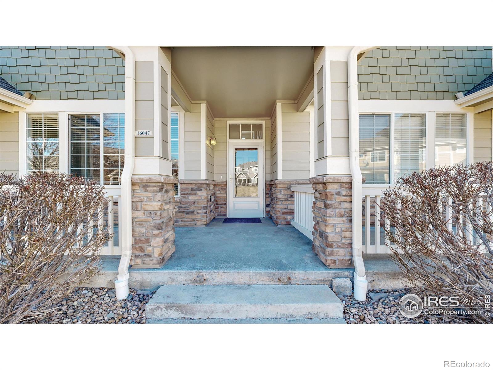 MLS Image #1 for 16047 e geddes lane,aurora, Colorado