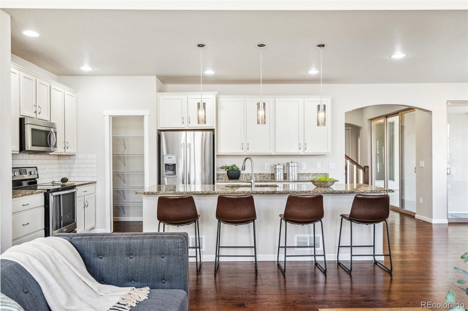 MLS Image #11 for 2299 s norse way,lakewood, Colorado