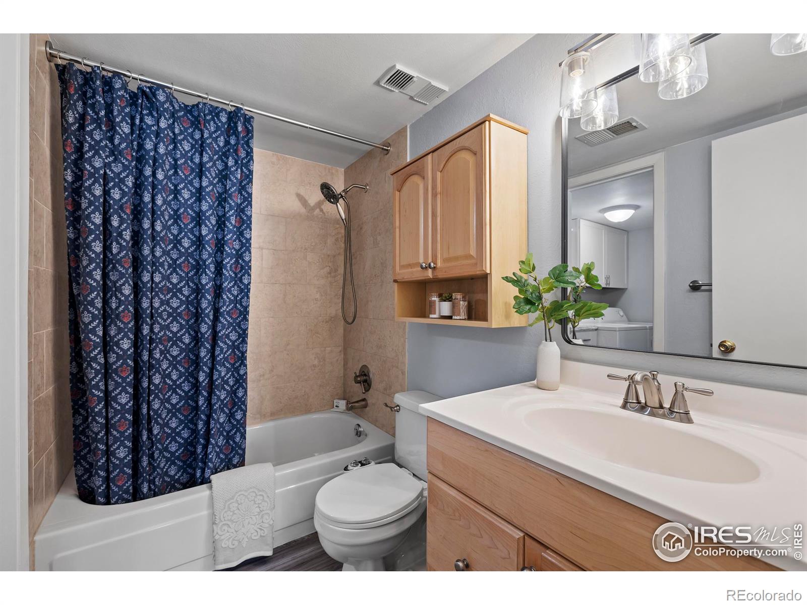 MLS Image #17 for 12450 e cornell avenue,aurora, Colorado