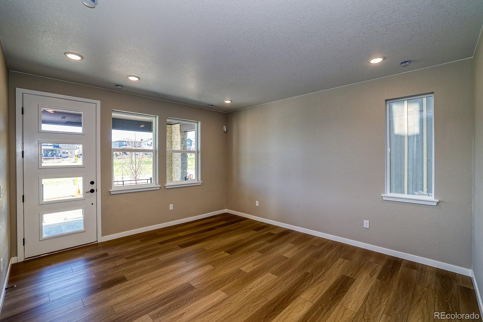 MLS Image #10 for 8633  middle fork street,littleton, Colorado