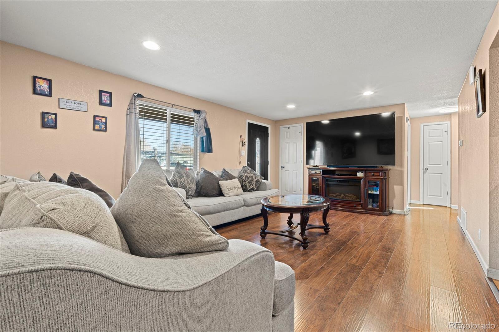 MLS Image #1 for 7511  locust street,commerce city, Colorado