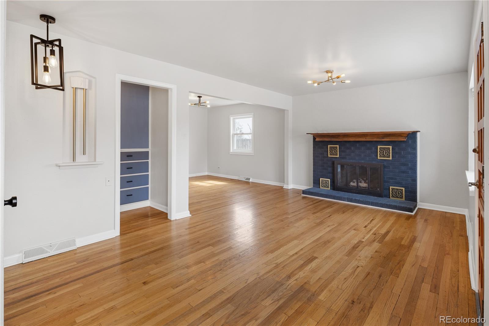 MLS Image #2 for 756 s osage street,denver, Colorado