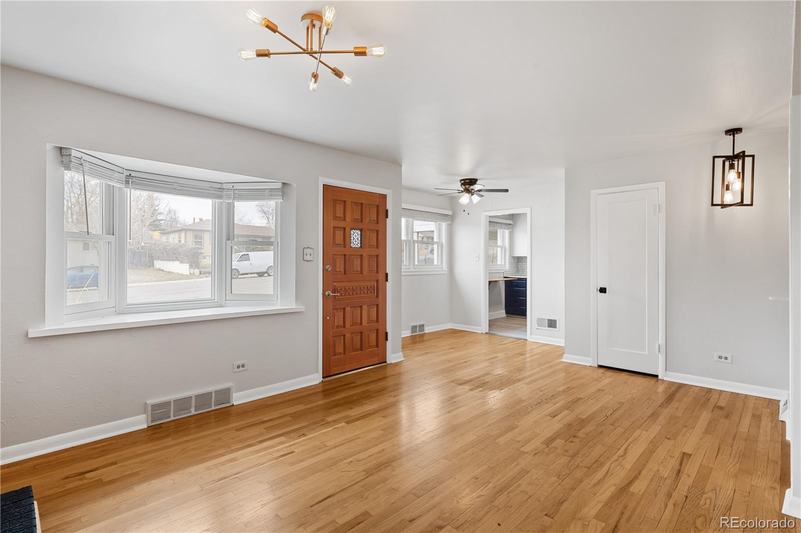 MLS Image #6 for 756 s osage street,denver, Colorado