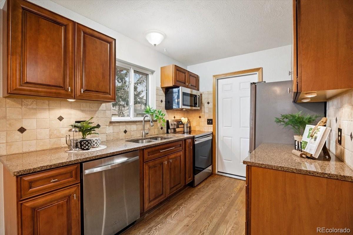 MLS Image #9 for 4230 s lipan street,englewood, Colorado